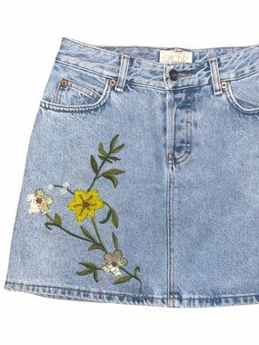 Y2K Vintage Cache Beaded Embellished Mini Skirt